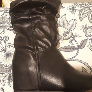 brand new wedge boots